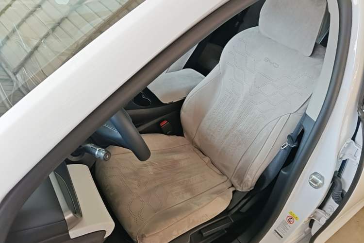Used BYD Seal 05 DM-i 2025 DM-i Smart Drive 55KM Luxury Model Left Front Seat