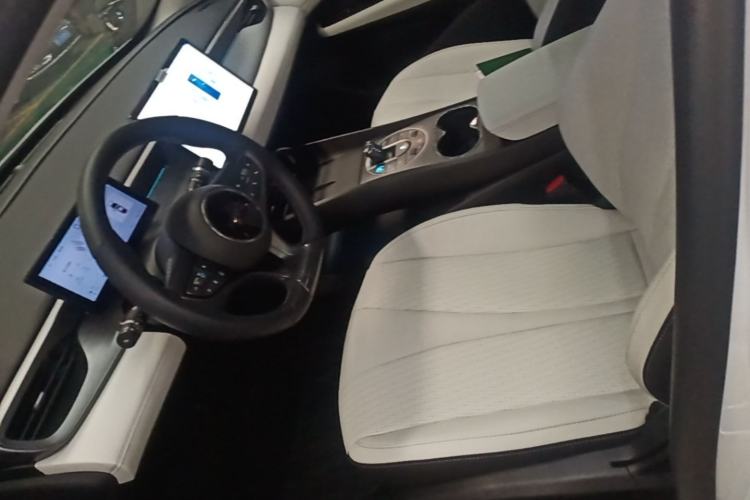 Used BYD Seal 05 DM-i 2025 DM-i Intelligent Drive 120KM Flagship Model Left Front Seat