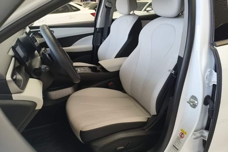 Used BYD Seal 05 DM-i 2025 DM-i Intelligent Drive 120KM Flagship Model Left Front Seat