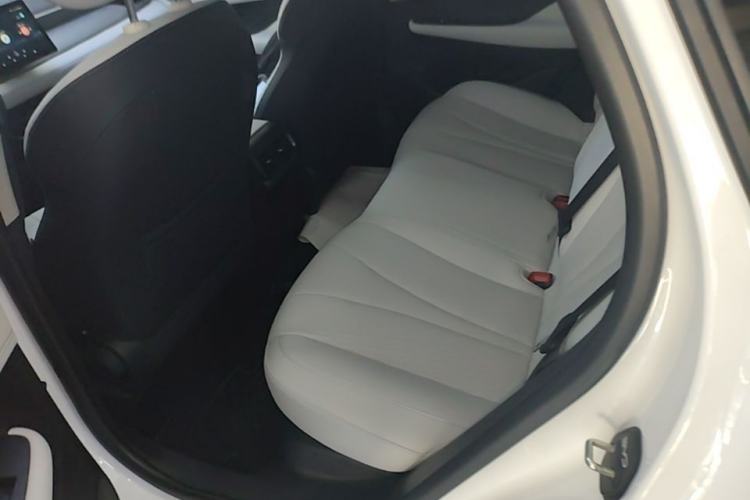 Used BYD Seal 05 DM-i 2025 DM-i Smart Drive 55KM Luxury Model Left Rear Seat