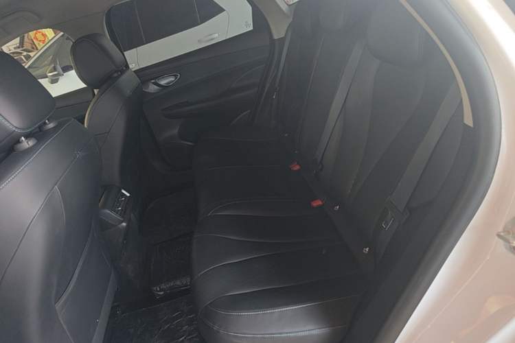 Used BYD Seal 05 DM-i 2025 DM-i Smart Drive 55KM Luxury Model Left Rear Seat