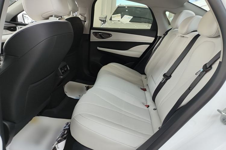 Used BYD Seal 05 DM-i 2025 DM-i Intelligent Drive 120KM Flagship Model Left Rear Seat
