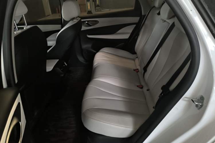 Used BYD Seal 05 DM-i 2025 DM-i Intelligent Drive 120KM Flagship Model Left Rear Seat