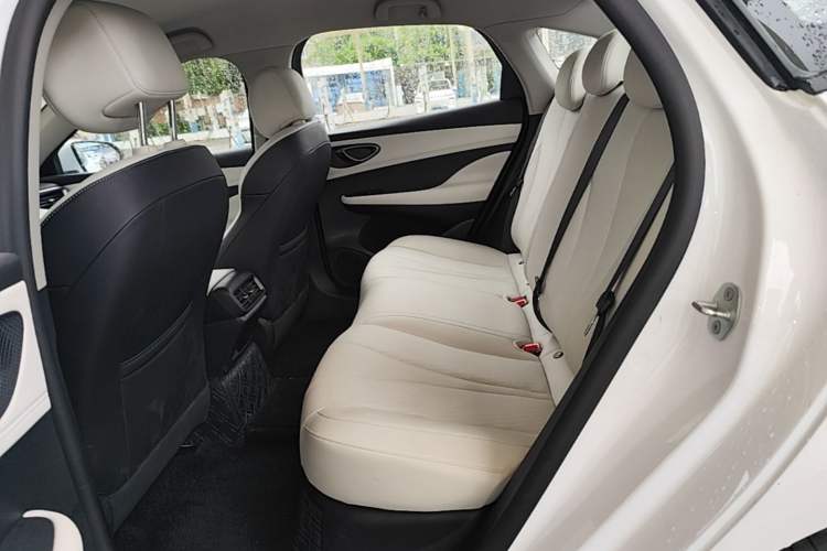 Used BYD Seal 05 DM-i 2025 DM-i Smart Drive 55KM Luxury Model Left Rear Seat