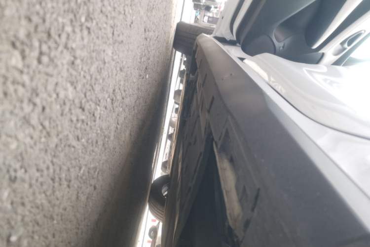 Used BYD Seal 05 DM-i 2025 DM-i Smart Drive 55KM Luxury Model Left Side Sill