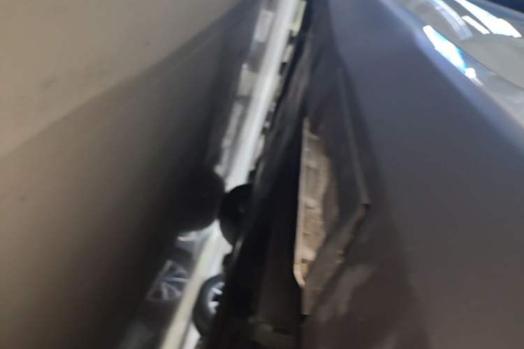Used BYD Seal 05 DM-i 2025 DM-i Smart Drive 55KM Luxury Model Left Side Sill