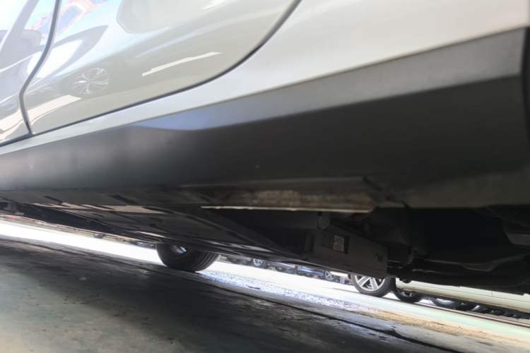 Used BYD Seal 05 DM-i 2025 DM-i Smart Drive 55KM Luxury Model Left Side Sill