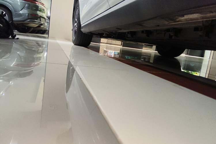 Used BYD Seal 05 DM-i 2025 DM-i Intelligent Drive 120KM Flagship Model Left Side Sill