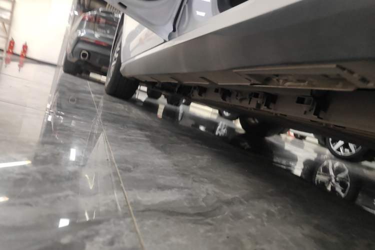 Used BYD Seal 05 DM-i 2025 DM-i Intelligent Drive 120KM Flagship Model Left Side Sill