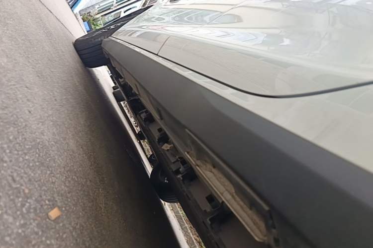 Used BYD Seal 05 DM-i 2025 DM-i Intelligent Drive 120KM Flagship Model Left Side Sill