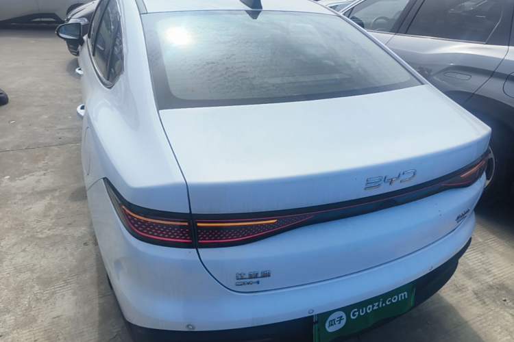 Used BYD Seal 05 DM-i 2025 DM-i Intelligent Drive 120KM Flagship Model Rear