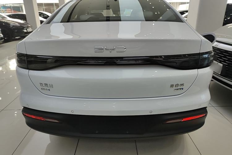 Used BYD Seal 05 DM-i 2025 DM-i Intelligent Drive 120KM Flagship Model Rear
