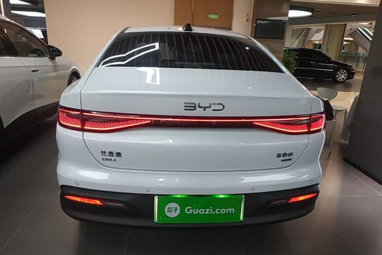 Used BYD Seal 05 DM-i 2025 DM-i Intelligent Drive 120KM Flagship Model Rear