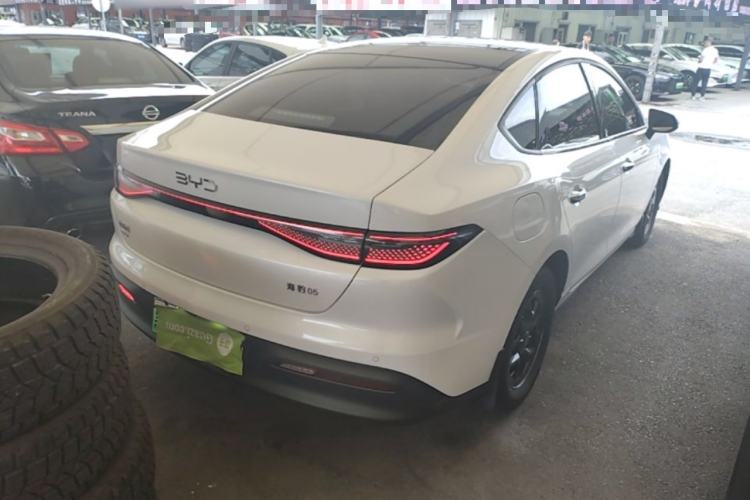 Used BYD Seal 05 DM-i 2025 DM-i Smart Drive 55KM Luxury Model Rear Right 45 Deg