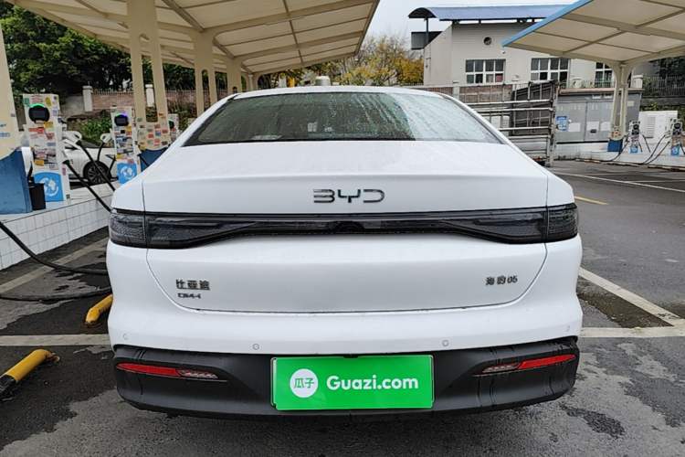 Used BYD Seal 05 DM-i 2025 DM-i Smart Drive 55KM Luxury Model Rear