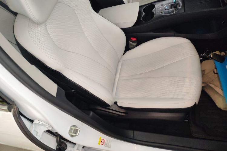 Used BYD Seal 05 DM-i 2025 DM-i Intelligent Drive 120KM Flagship Model Right Front Seat