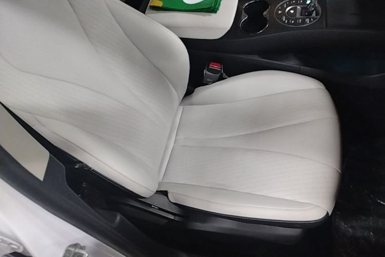 Used BYD Seal 05 DM-i 2025 DM-i Intelligent Drive 120KM Flagship Model Right Front Seat