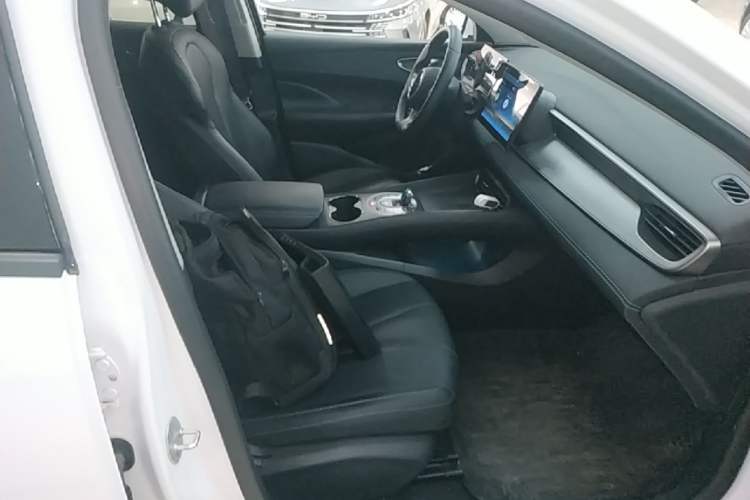 Used BYD Seal 05 DM-i 2025 DM-i Smart Drive 55KM Luxury Model Right Front Seat
