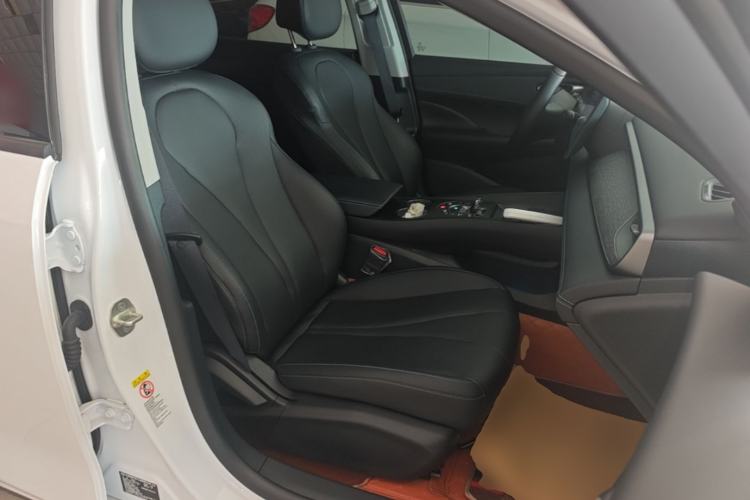 Used BYD Seal 05 DM-i 2025 DM-i Smart Drive 55KM Luxury Model Right Front Seat