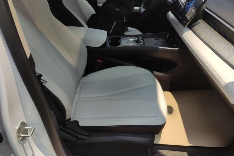 Used BYD Seal 05 DM-i 2025 DM-i Intelligent Drive 120KM Flagship Model Right Front Seat