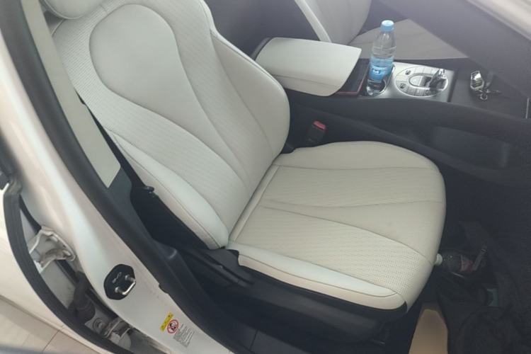 Used BYD Seal 05 DM-i 2025 DM-i Smart Drive 55KM Prestige Model Right Front Seat
