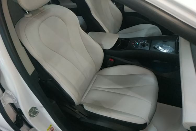 Used BYD Seal 05 DM-i 2025 DM-i Intelligent Drive 120KM Flagship Model Right Front Seat