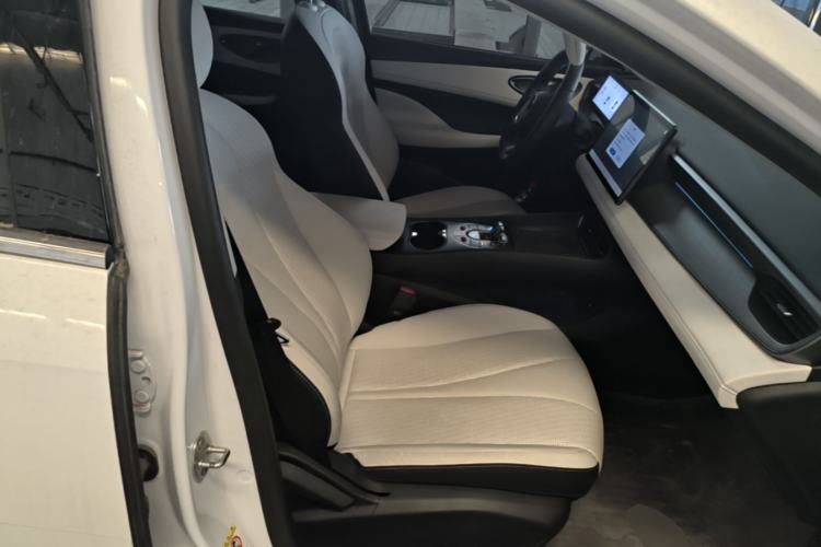 Used BYD Seal 05 DM-i 2025 DM-i Intelligent Drive 120KM Flagship Model Right Front Seat