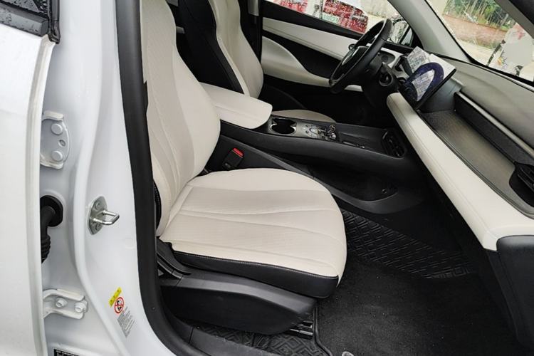Used BYD Seal 05 DM-i 2025 DM-i Smart Drive 55KM Luxury Model Right Front Seat