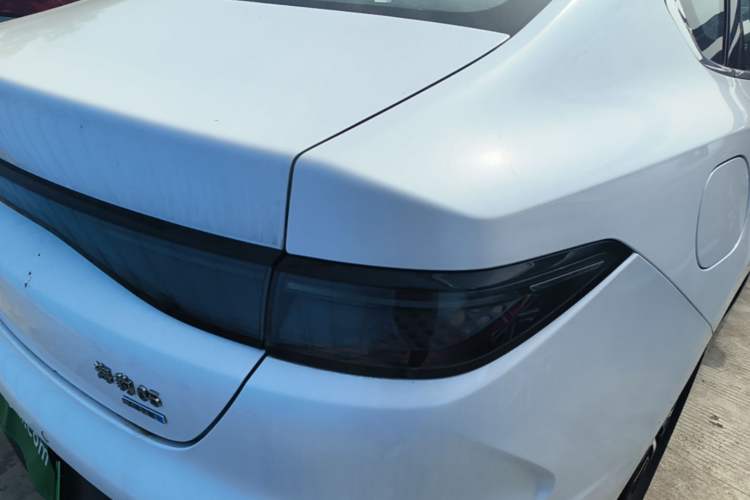 Used BYD Seal 05 DM-i 2025 DM-i Intelligent Drive 120KM Flagship Model Right Rear Taillight