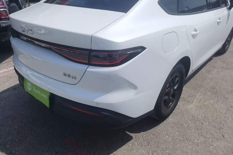 Used BYD Seal 05 DM-i 2025 DM-i Smart Drive 55KM Luxury Model Right Rear Taillight