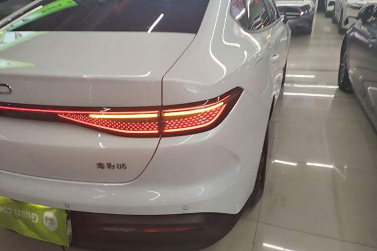 Used BYD Seal 05 DM-i 2025 DM-i Smart Drive 55KM Luxury Model Right Rear Taillight