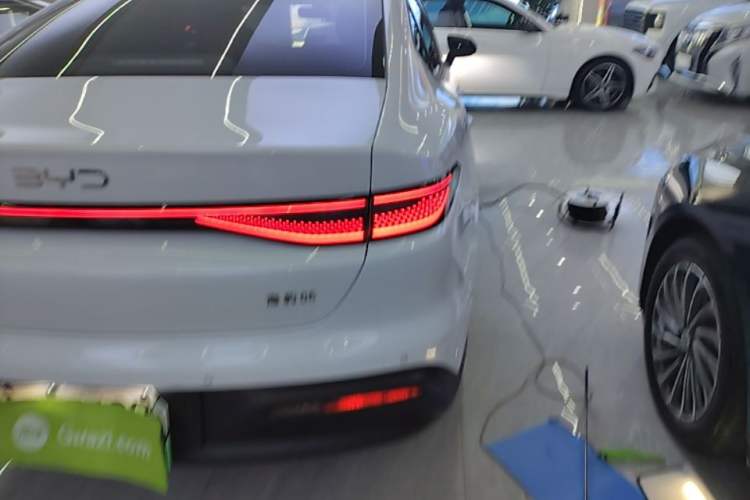 Used BYD Seal 05 DM-i 2025 DM-i Smart Drive 55KM Luxury Model Right Rear Taillight