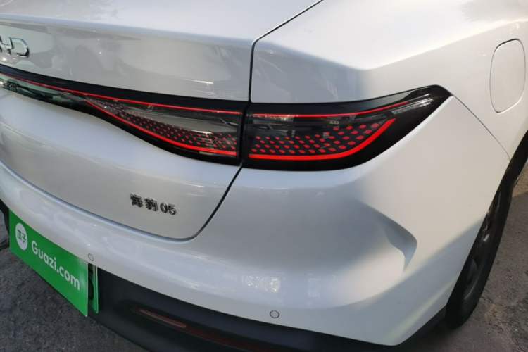 Used BYD Seal 05 DM-i 2025 DM-i Smart Drive 55KM Luxury Model Right Rear Taillight