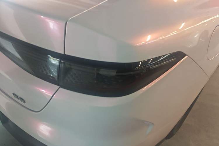 Used BYD Seal 05 DM-i 2025 DM-i Smart Drive 55KM Luxury Model Right Rear Taillight