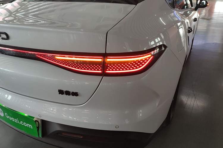 Used BYD Seal 05 DM-i 2025 DM-i Smart Drive 55KM Luxury Model Right Rear Taillight