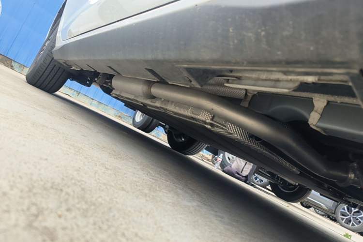 Used BYD Seal 05 DM-i 2025 DM-i Intelligent Drive 120KM Flagship Model Right Side Sill