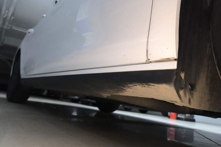 Used BYD Seal 05 DM-i 2025 DM-i Smart Drive 55KM Luxury Model Right Side Sill