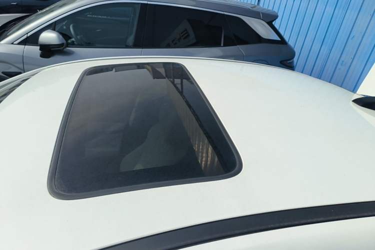 Used BYD Seal 05 DM-i 2025 DM-i Intelligent Drive 120KM Flagship Model Roof