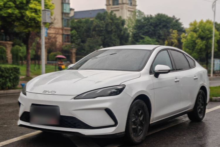 BYD Seal 05 DM-i 2025 DM-i Smart Drive 55KM Luxury Model