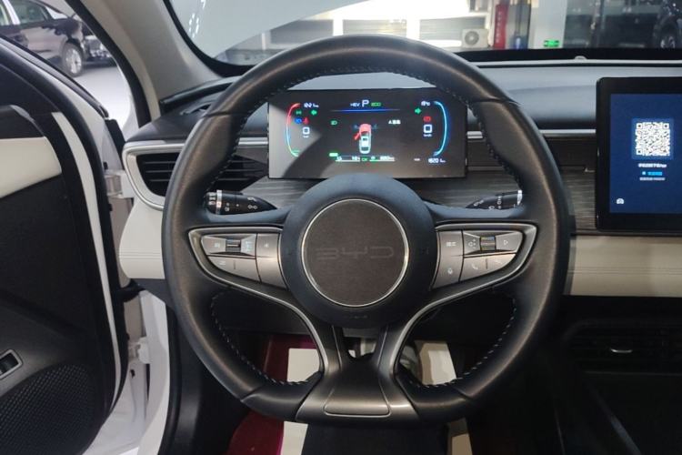 Used BYD Seal 05 DM-i 2025 DM-i Smart Drive 55KM Luxury Model Steering Wheel