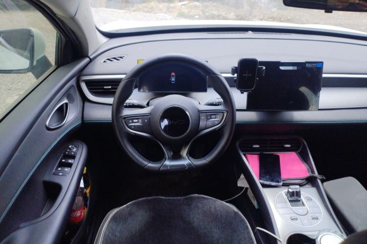 Used BYD Seal 05 DM-i 2025 DM-i Smart Drive 55KM Luxury Model Steering Wheel