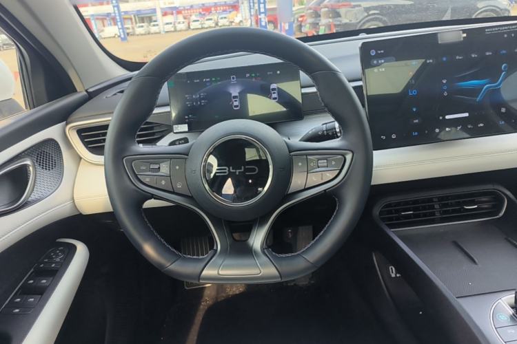 Used BYD Seal 05 DM-i 2025 DM-i Intelligent Drive 120KM Flagship Model Steering Wheel