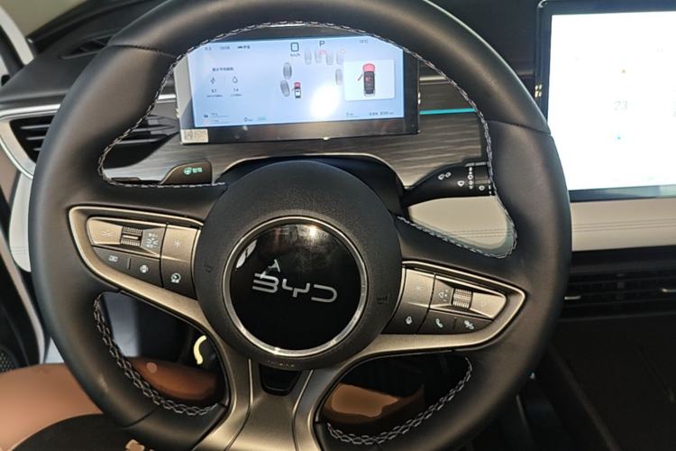 Used BYD Seal 05 DM-i 2025 DM-i Intelligent Drive 120KM Flagship Model Steering Wheel