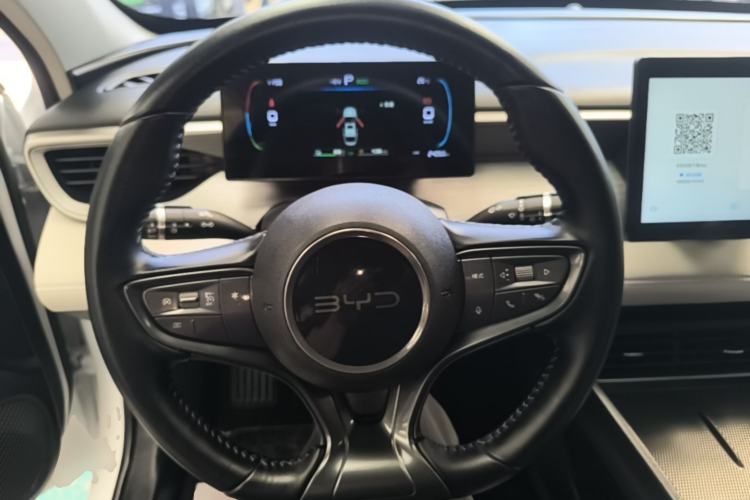 Used BYD Seal 05 DM-i 2025 DM-i Smart Drive 55KM Luxury Model Steering Wheel