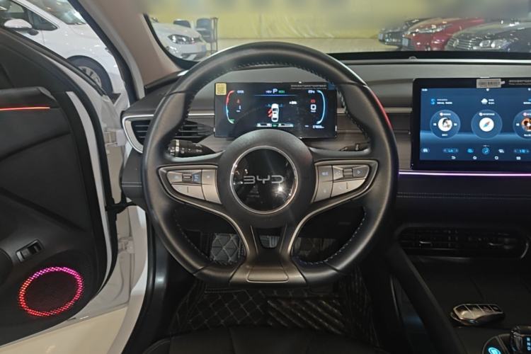 Used BYD Seal 05 DM-i 2025 DM-i Smart Drive 55KM Luxury Model Steering Wheel