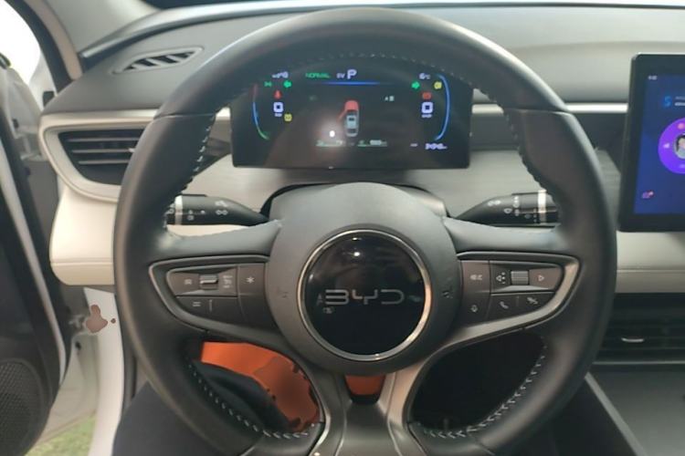 Used BYD Seal 05 DM-i 2025 DM-i Smart Drive 55KM Luxury Model Steering Wheel