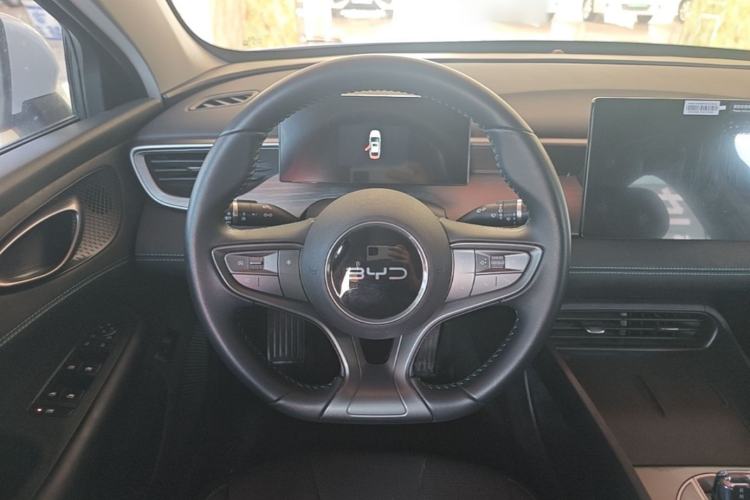 Used BYD Seal 05 DM-i 2025 DM-i Smart Drive 55KM Luxury Model Steering Wheel
