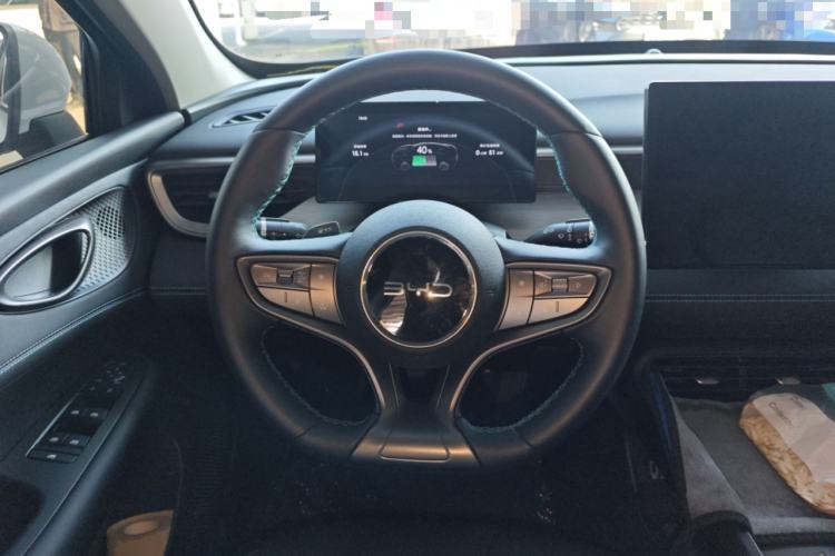 Used BYD Seal 05 DM-i 2025 DM-i Intelligent Drive 120KM Flagship Model Steering Wheel