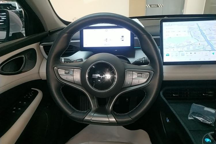 Used BYD Seal 05 DM-i 2025 DM-i Intelligent Drive 120KM Flagship Model Steering Wheel