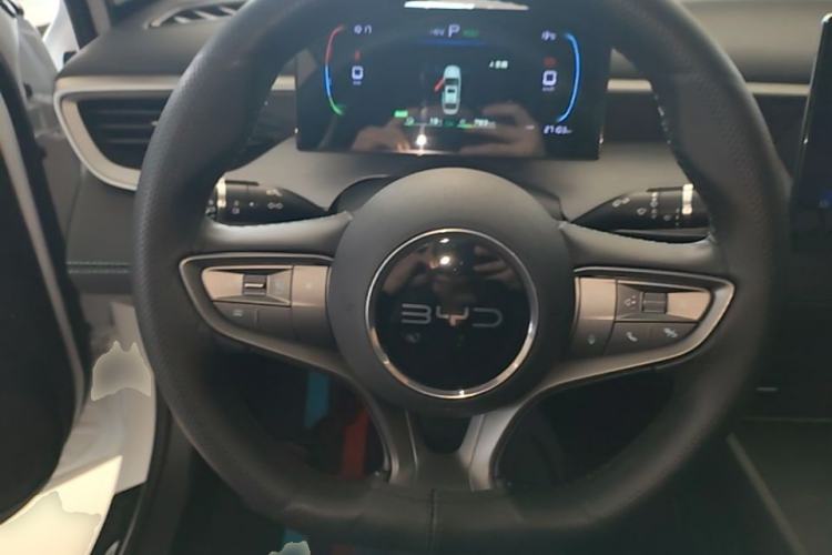 Used BYD Seal 05 DM-i 2025 DM-i Smart Drive 55KM Luxury Model Steering Wheel